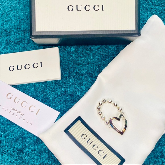 Gucci Toggle Heart Ring sz 6 NWT - Picture 10 of 12